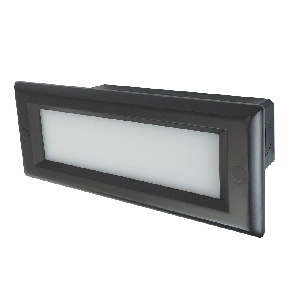 Brick Die-Cast LED Step Light w/ Frosted Lens Face Plate, 146lm, 4.6W, 3000K, Bronze, 120V-277V,