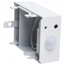 Nuvo 86/231 - Momentum; PIR Sensor for LED Connectable Linear Strip Fixtures; End Mount; White Finish